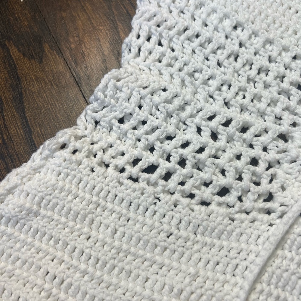 Absolutely stunning Hand Crochet romper or bathing suit! White cotton yarn small - Picture 4 of 13
